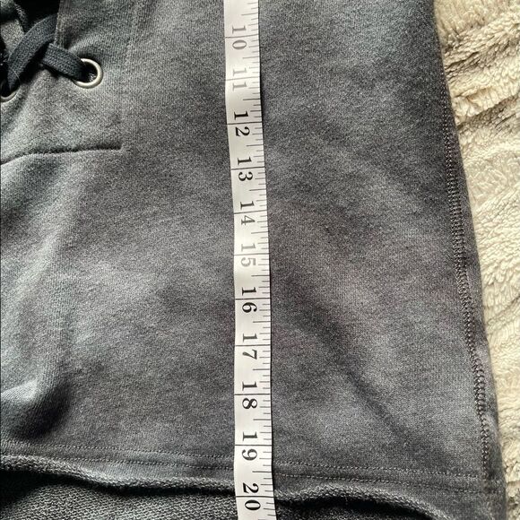 AMERICAN Eagle slightly cropped tie dye tie front pullover hoodie size XS - Picture 8 of 8